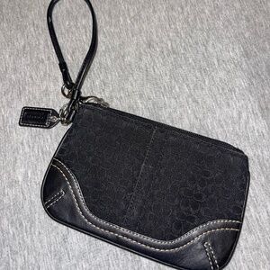 Wristlet